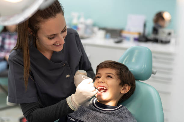 Best Walk-In Emergency Dentist in March Ar, CA