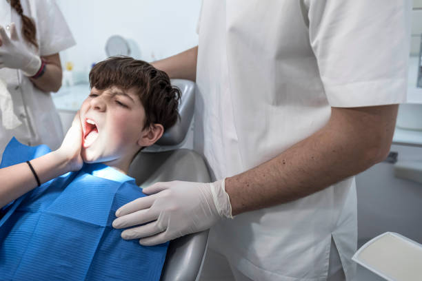 Best Same-Day Emergency Dentist in March Ar, CA